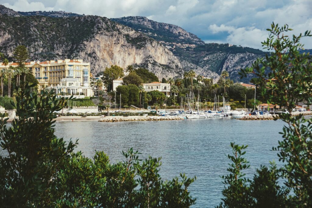 Saint-Jean-Cap-Ferrat yachts charter