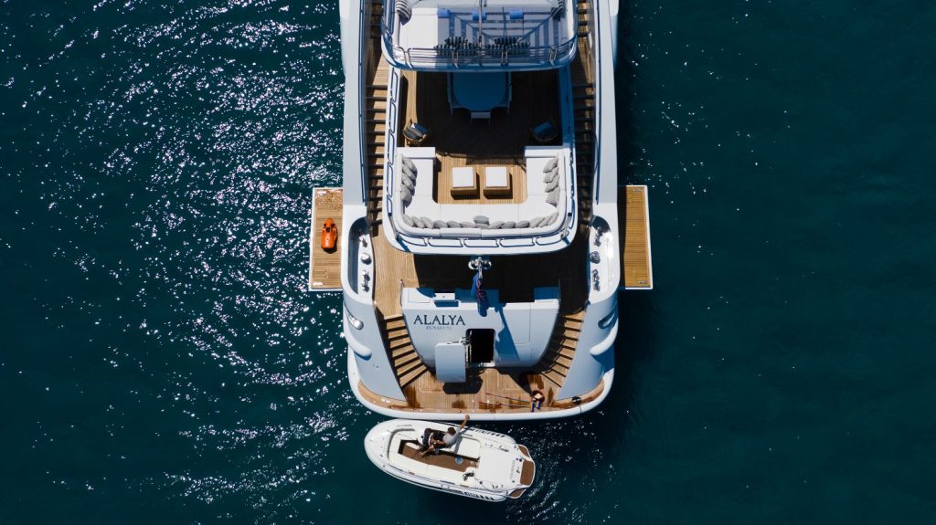 ALALYA_aerial_exterior_aftdeck1_Yacht IN