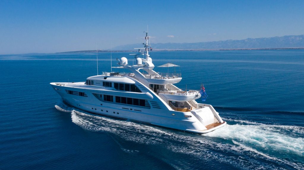 ALALYA_aerial_exterior_cruising1_Yacht IN