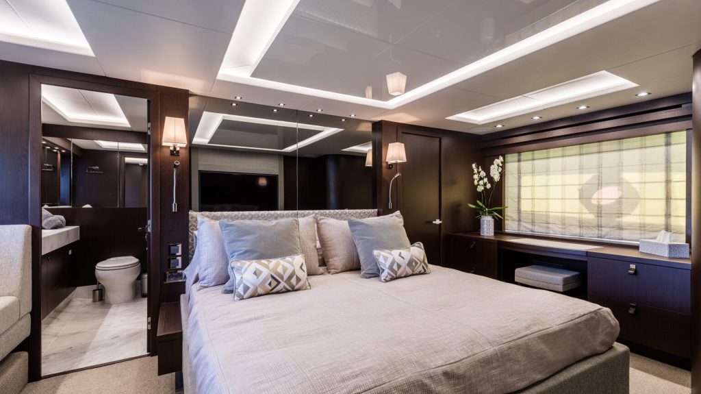 mowana-yacht-charter