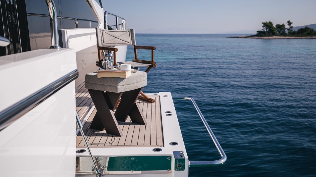 mowana-yacht-charter