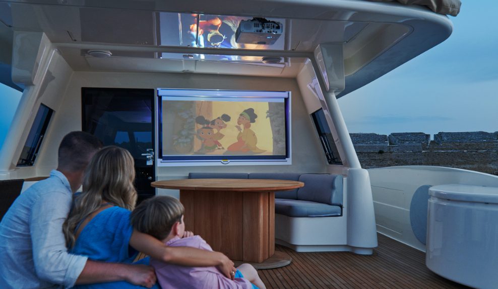 Navetta 26 Friend's Boat_Sundeck_Cinema_YACHT IN