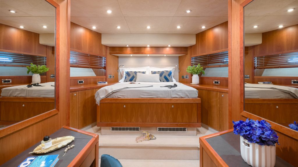 QUANTUM_VIP_cabin_Yacht IN