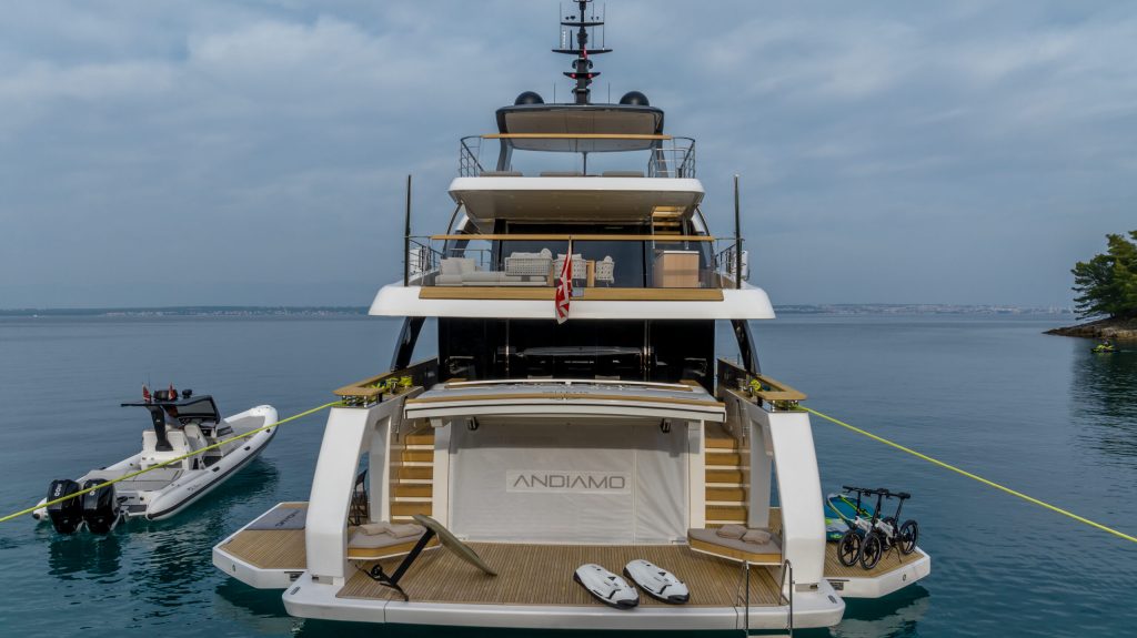 Andiamo yacht charter